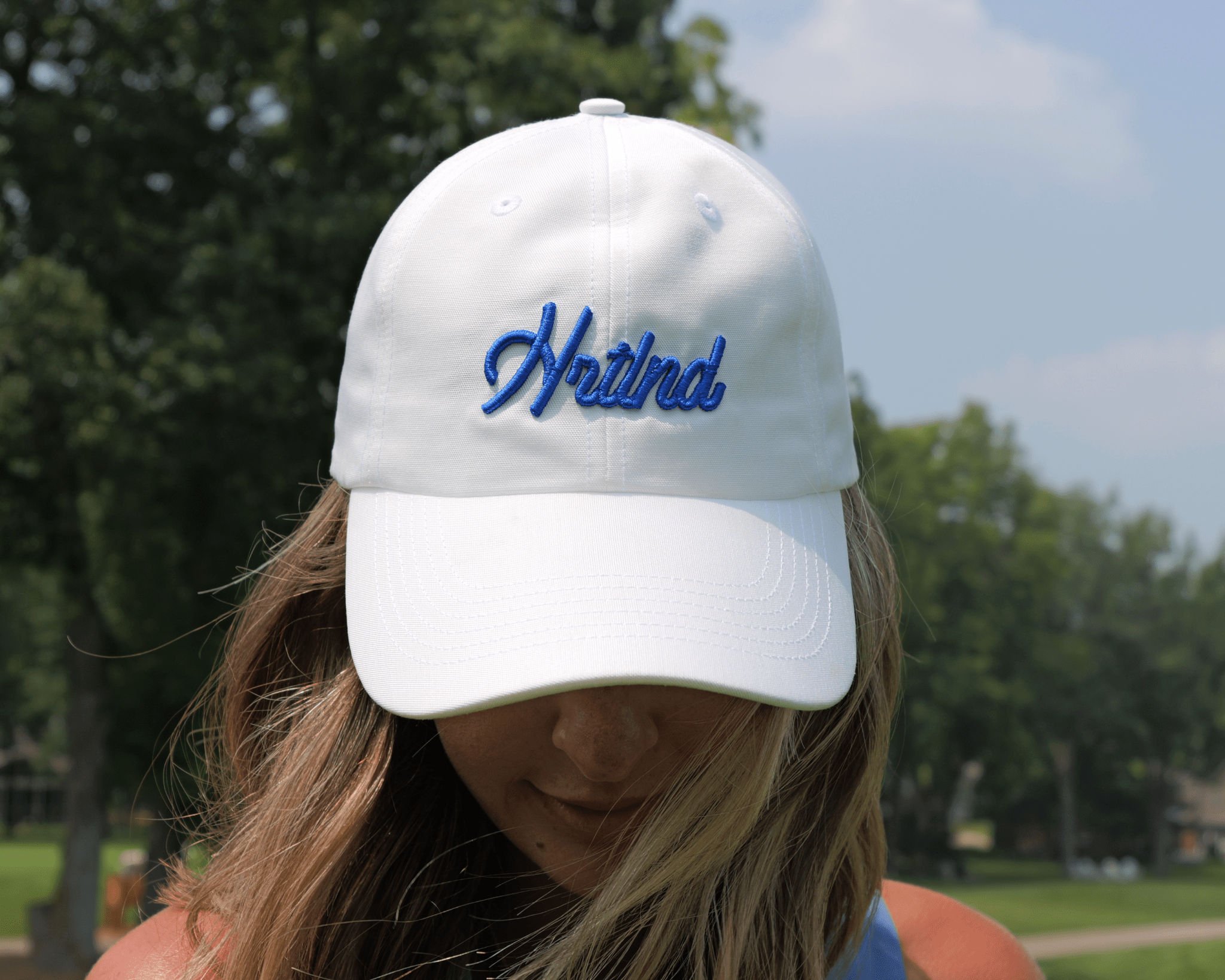The Sunday - White/Blue - Relaxed Fit Hat - The HRTLND
