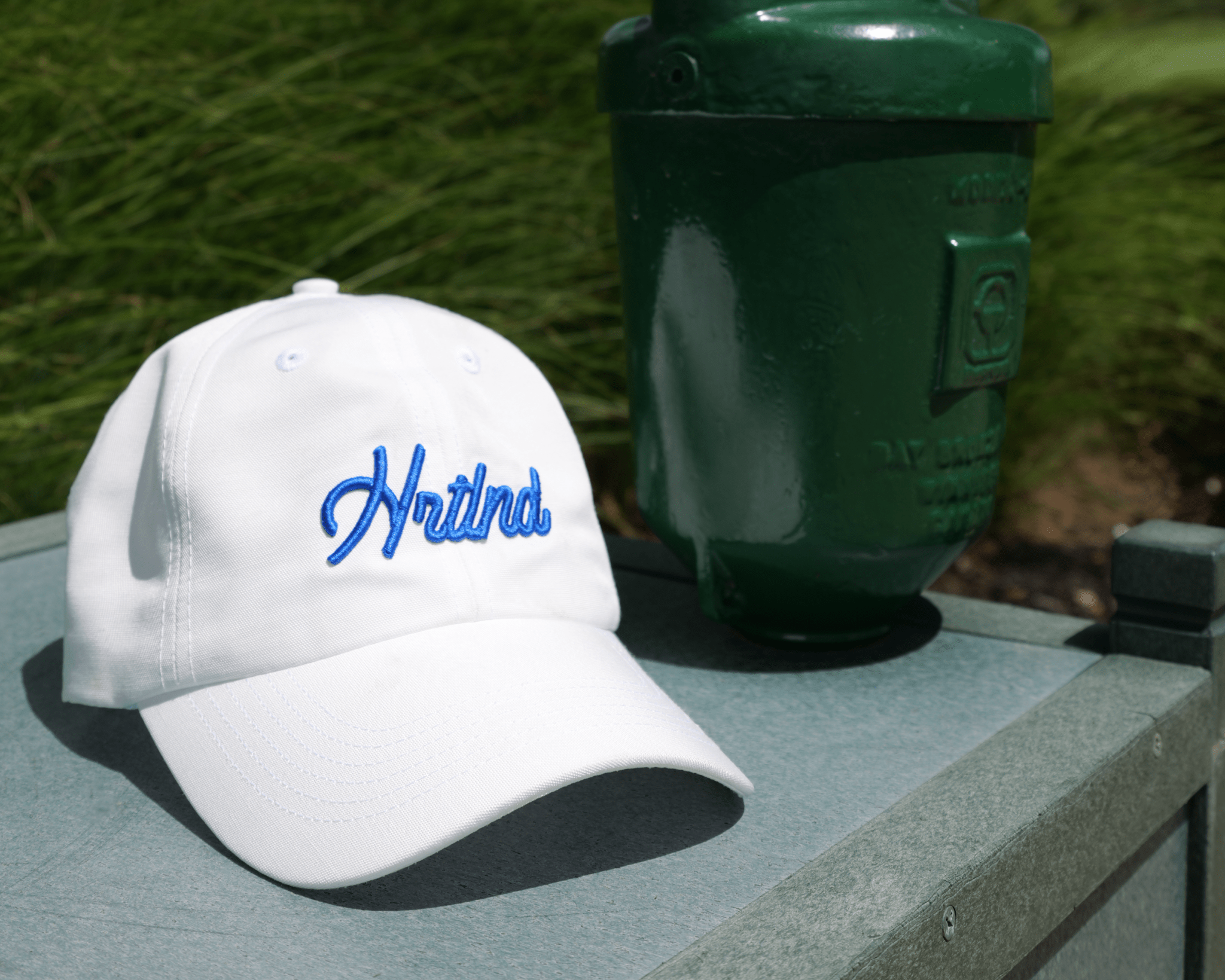 The Sunday - White/Blue - Relaxed Fit Hat - The HRTLND